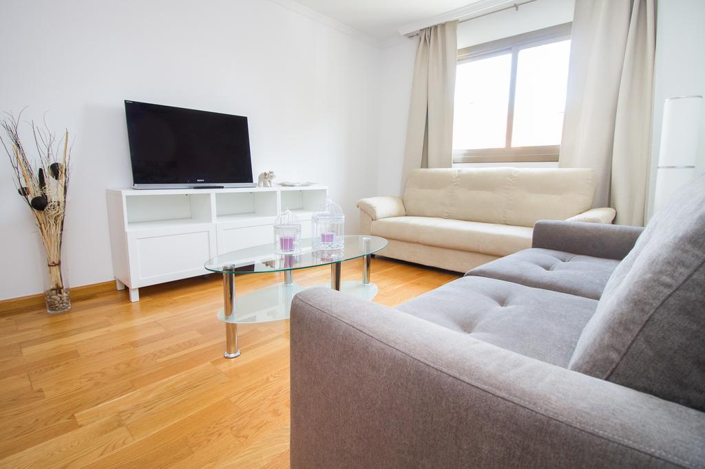 Wonderstays Apartamentos La Estacion مالقة المظهر الخارجي الصورة