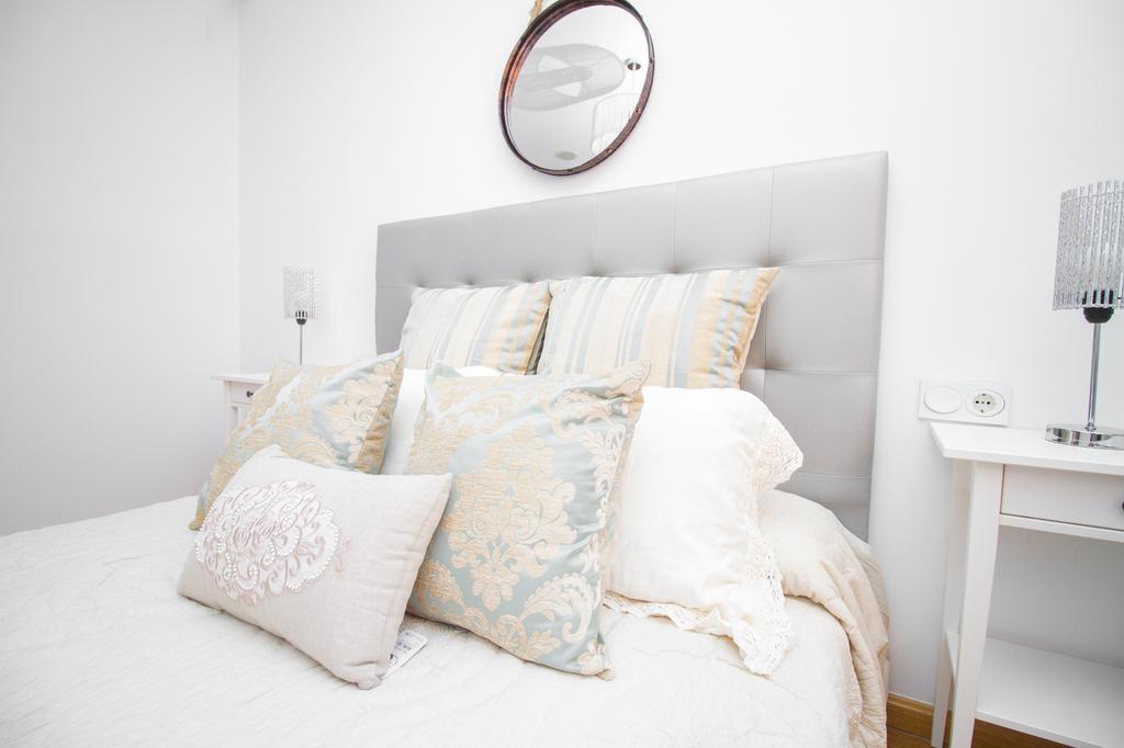 Wonderstays Apartamentos La Estacion مالقة المظهر الخارجي الصورة