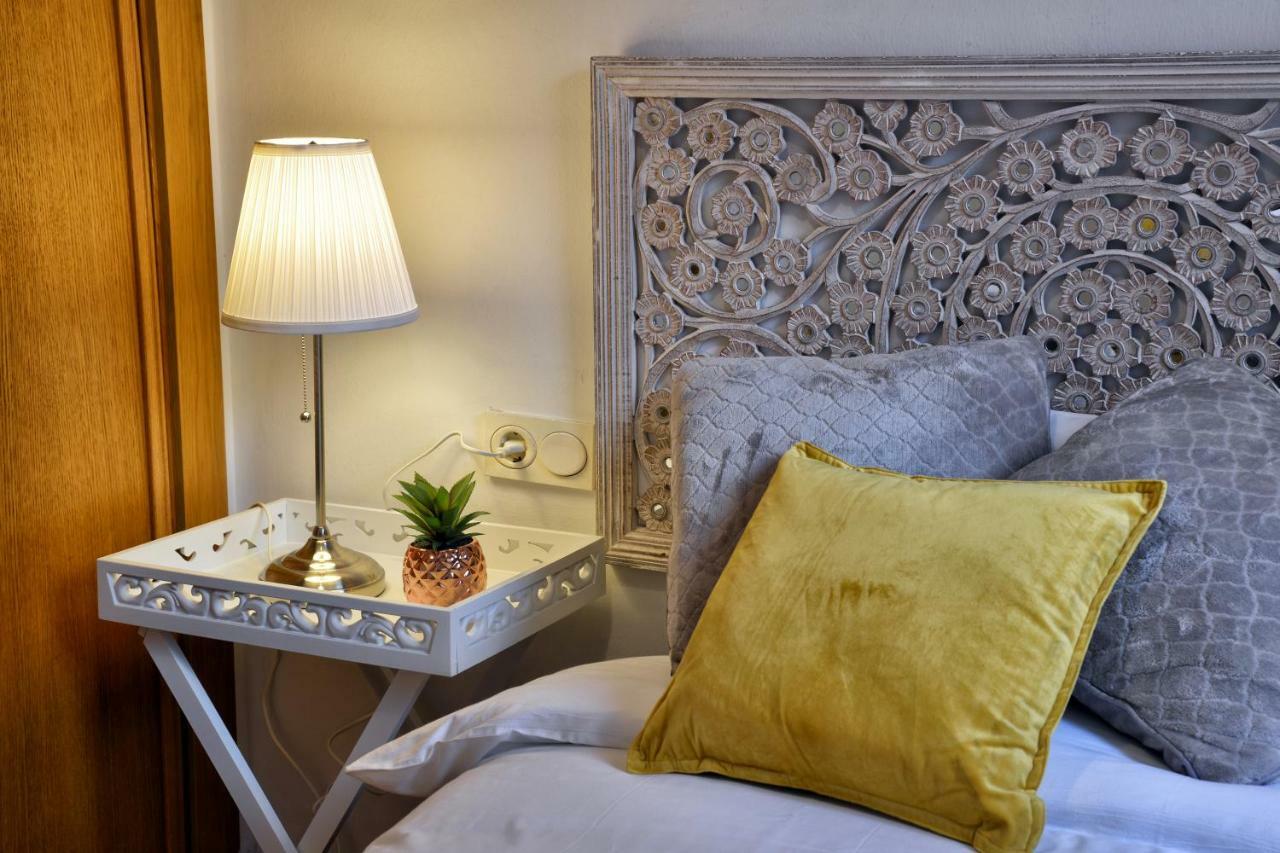 Wonderstays Apartamentos La Estacion مالقة المظهر الخارجي الصورة